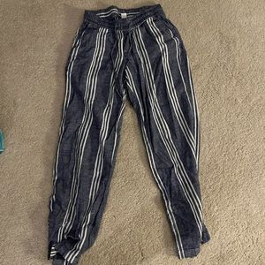 loose striped pants